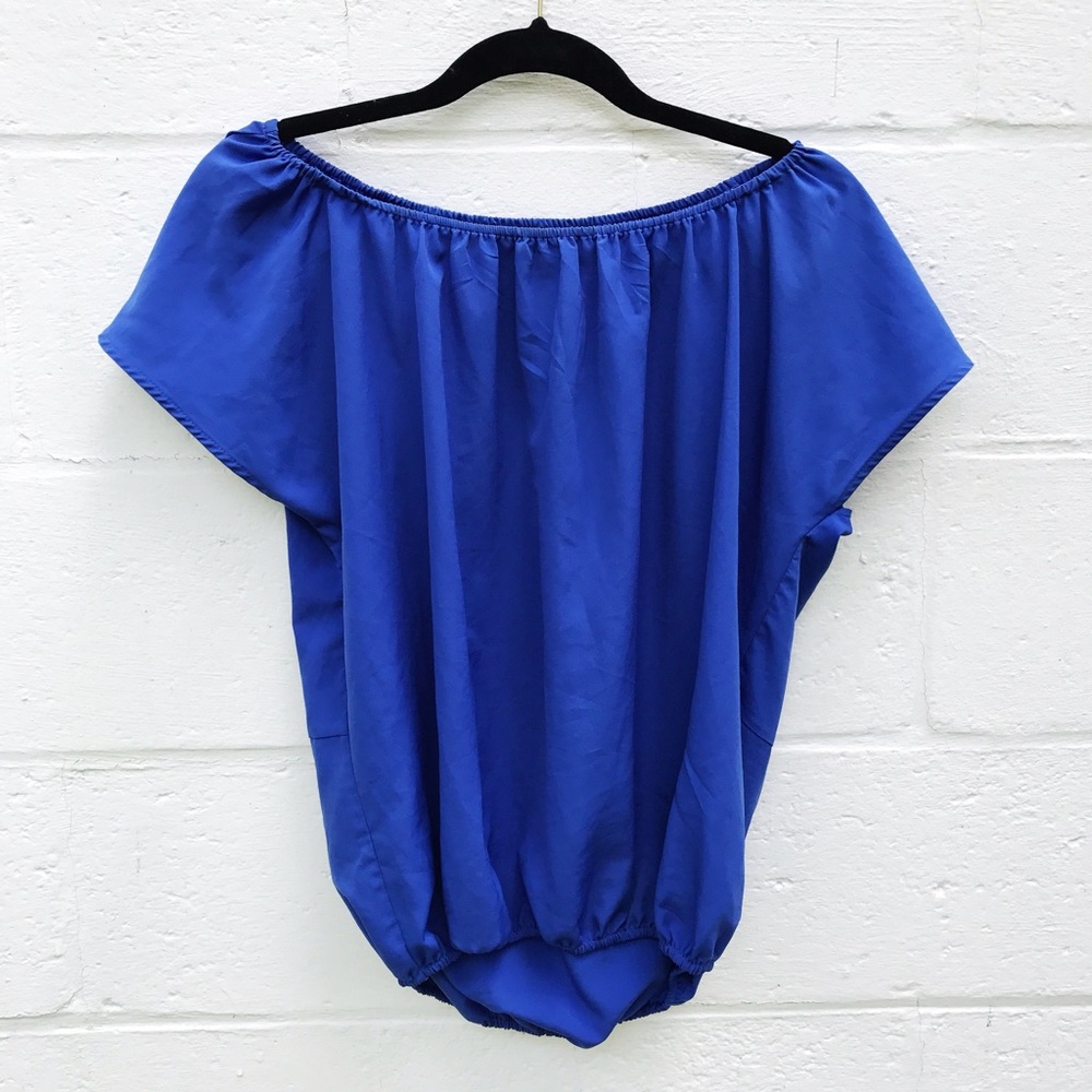 Cynthia Steffe off shoulder top!