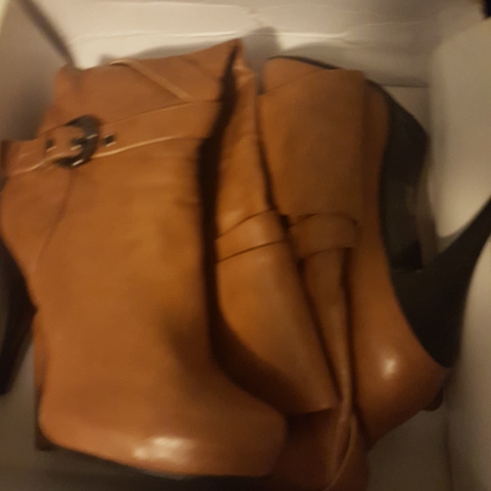 Boots - Picture 2 of 2