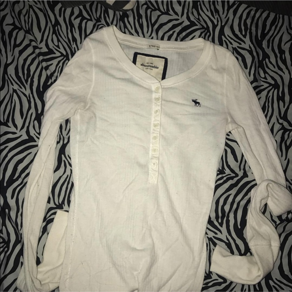 Abercrombie & Fitch Long Sleeve Tee