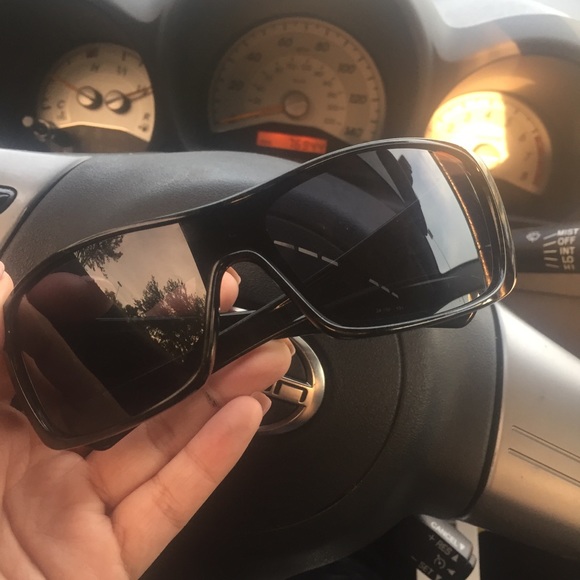 Oakley Other - ⏳FS⏳Oakley Sunglasses