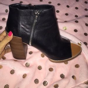 Black heels used 3 inch long heels size 10