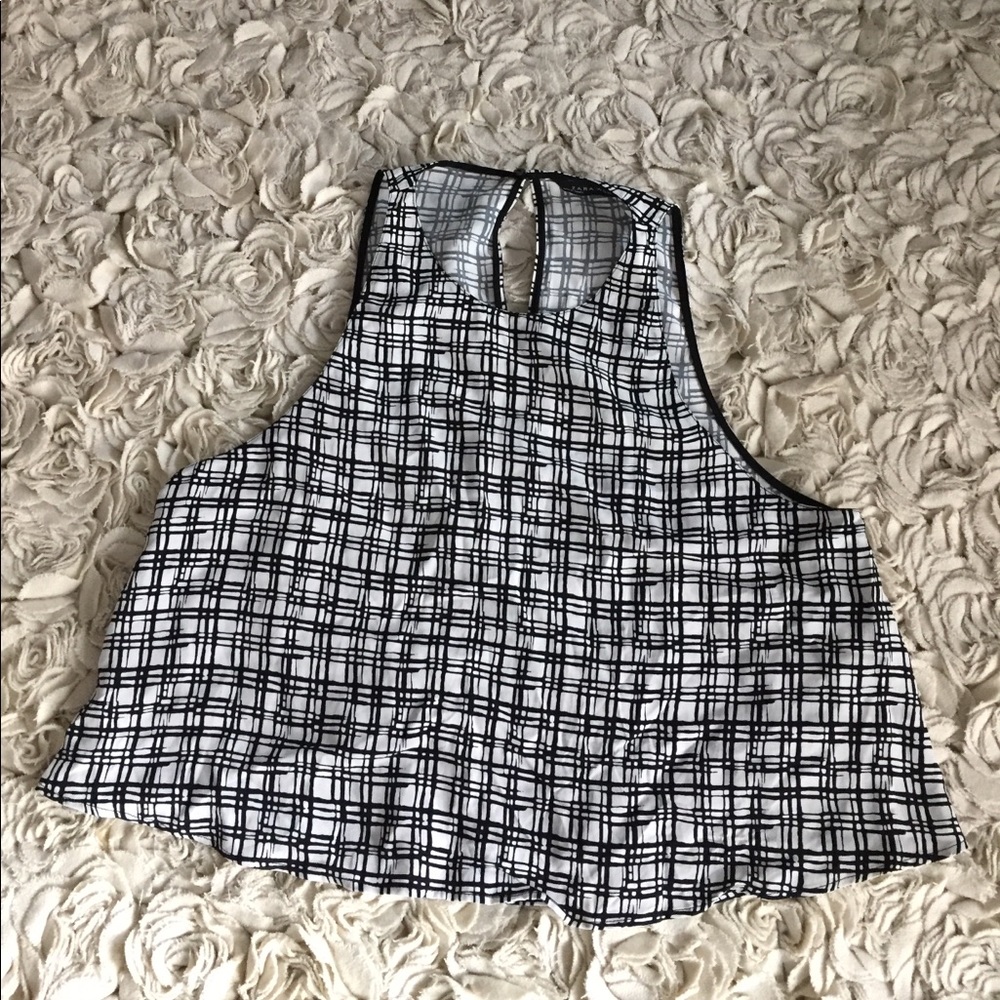 📍SALE! ZARA crop top!