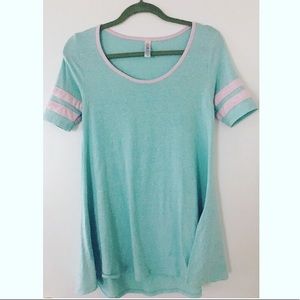 LulaRoe Perfect Tee XXS