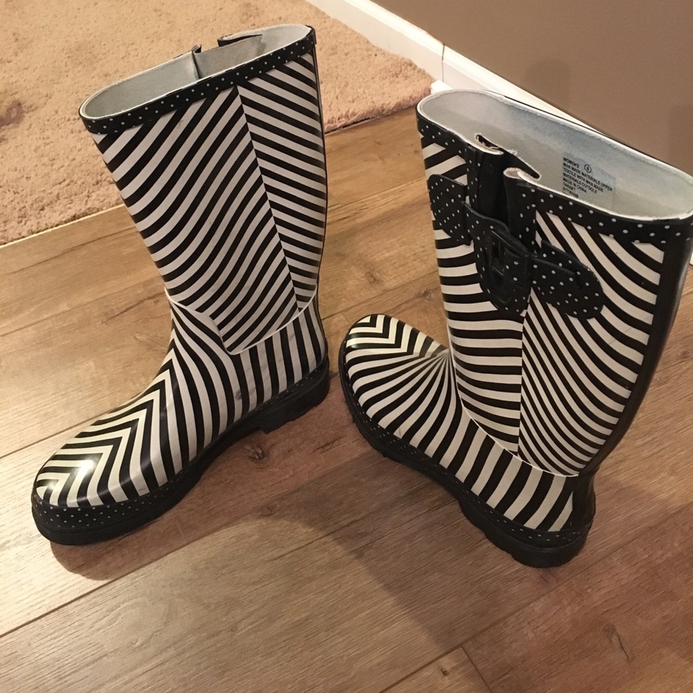 Rain boots