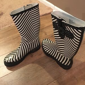 Rain boots