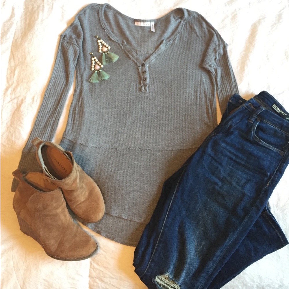 Distressed gray thermal