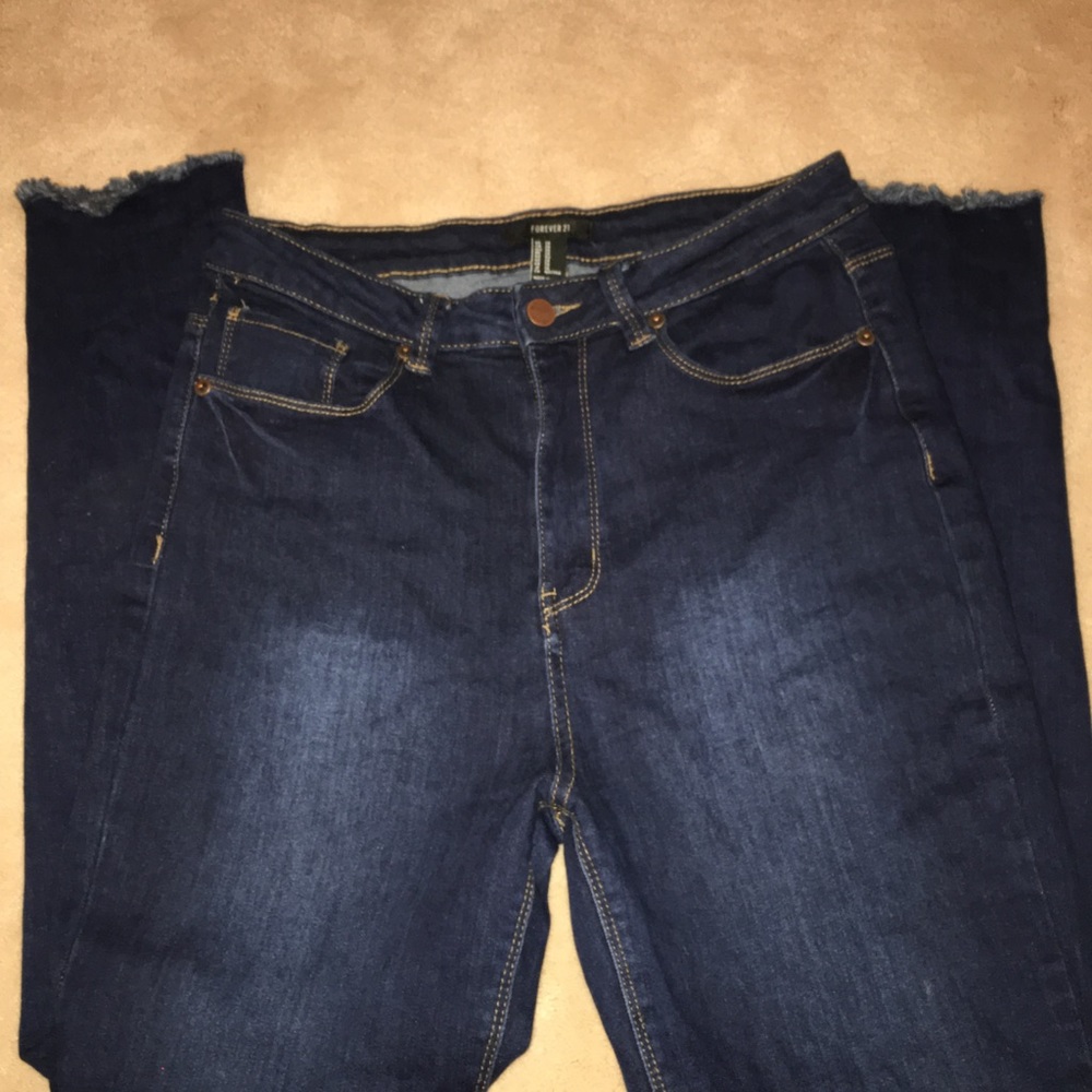 [Forever 21] ripped skinny jeans