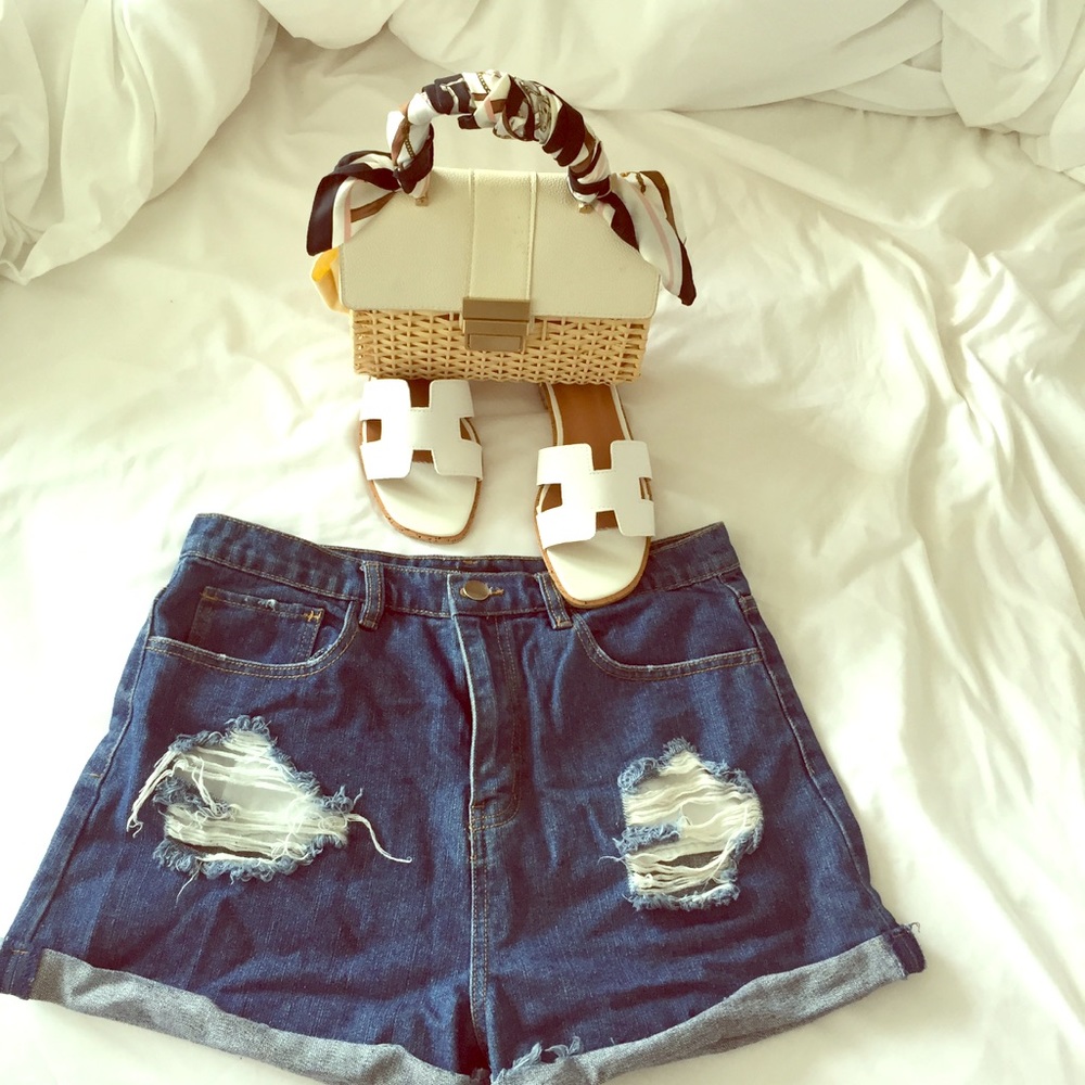 Cuff denim distressed mid was Jean shorts
