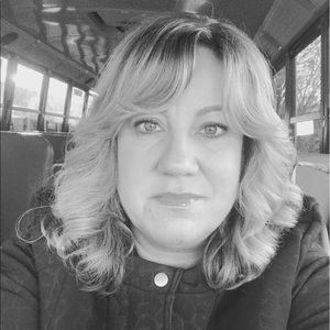 Meet your Posher, Ninette