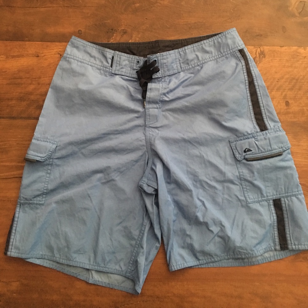 Quicksilver board shorts 🔴