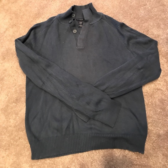 Men's Gap sweater - Picture 2 of 2