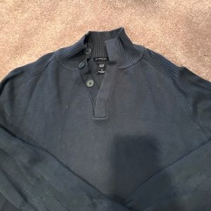 Men's Gap sweater