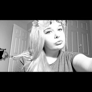 Meet your Posher, Haley