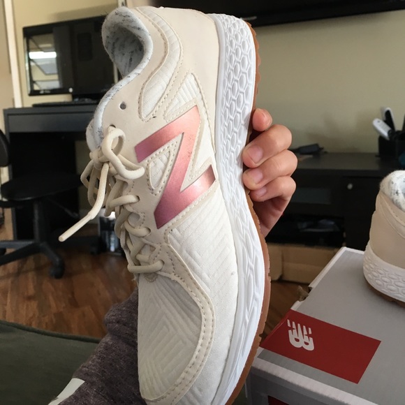 Women's sneakers, new blanace's name: WLZANTAC - Picture 3 of 3