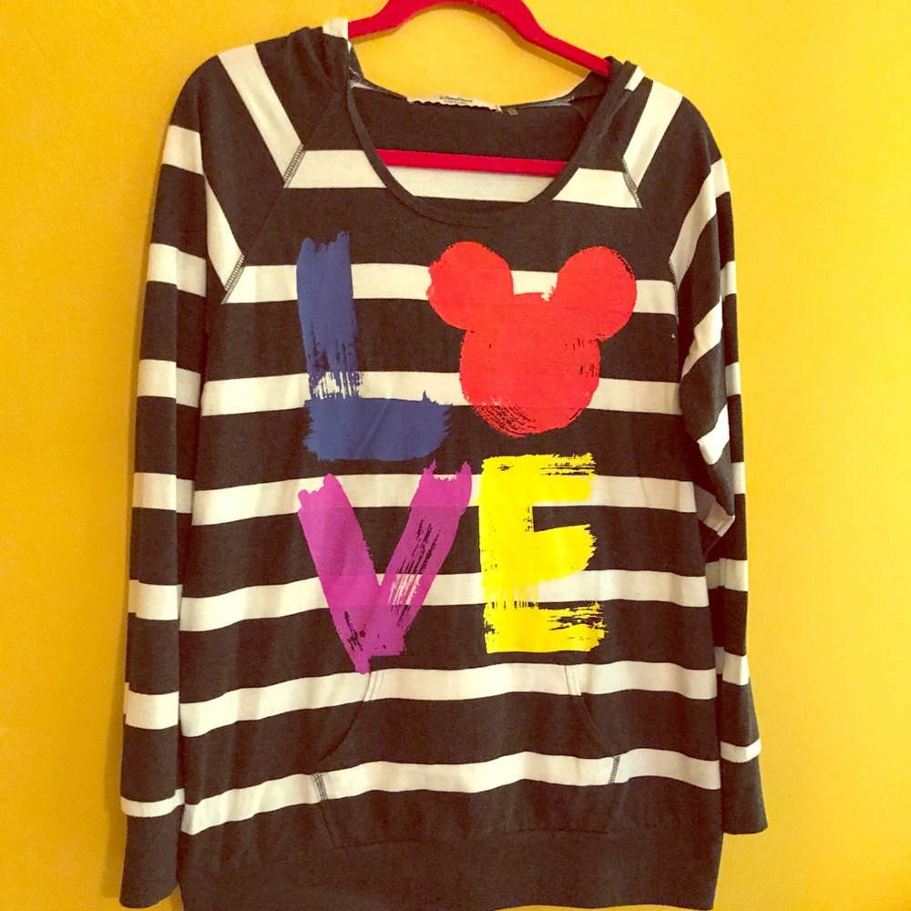 SOLD Cool 😎 Disney Hoodie