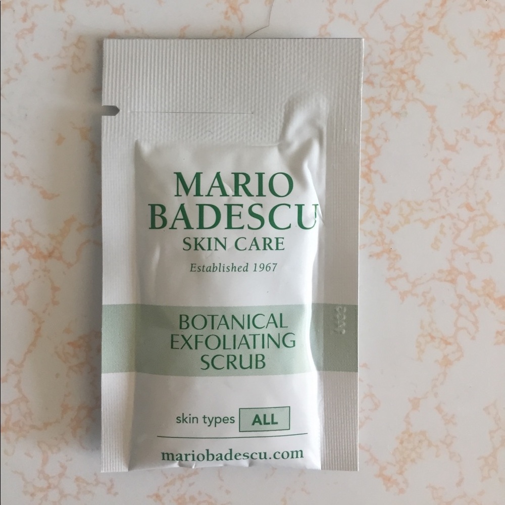 Kiehls and Mario badescu travel cleanser kit - Picture 4 of 5