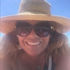 Meet your Posher, Maggie