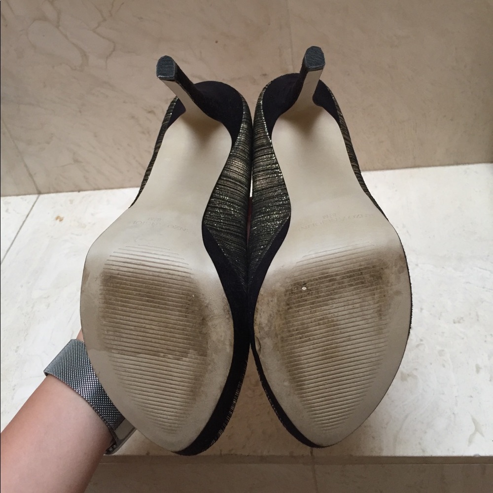 Shoes - Picture 4 of 4
