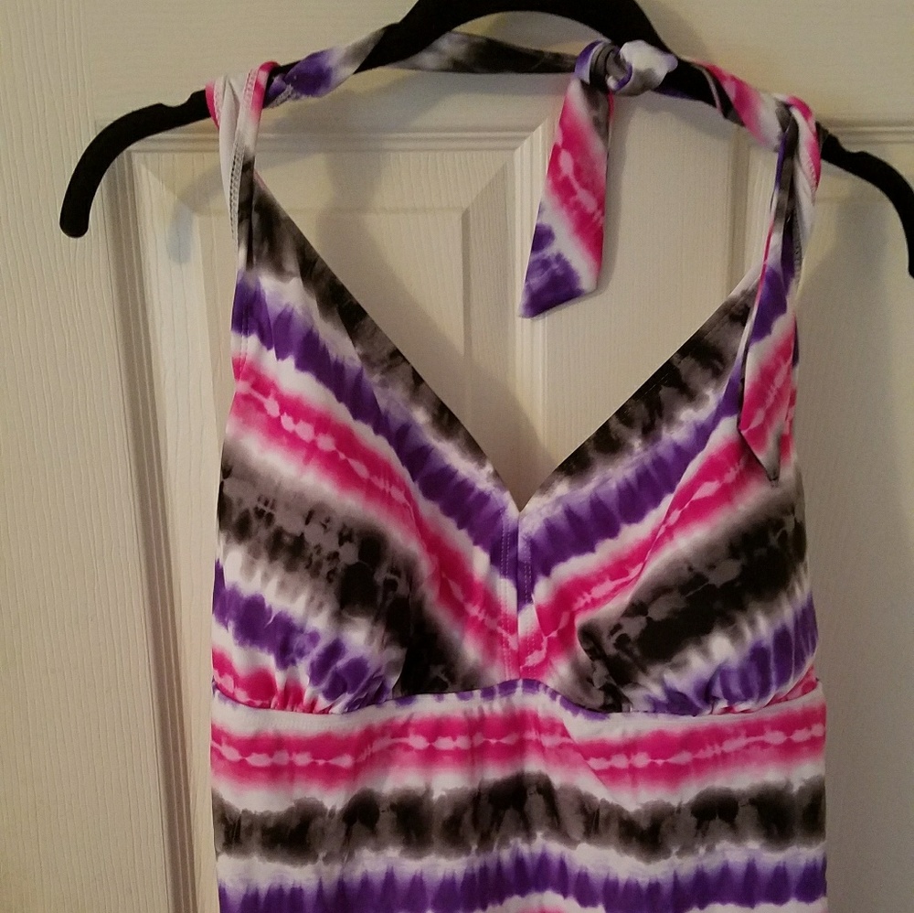 Halter tankini top, soft cups, 2X NWOT