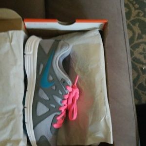 Women's Nike sneakers