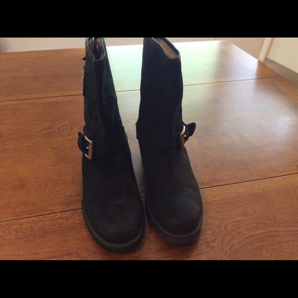 Michael Kores Boots
