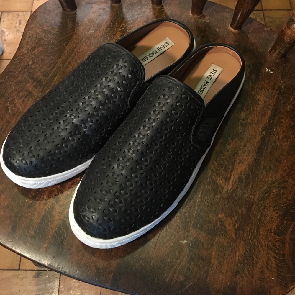 Steve Madden Slip Ons