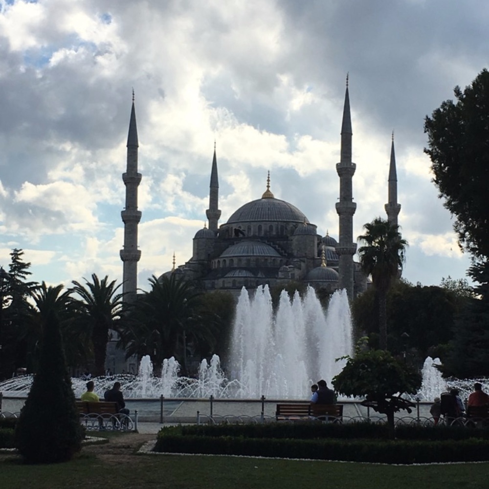 Meet your Posher, Sharry