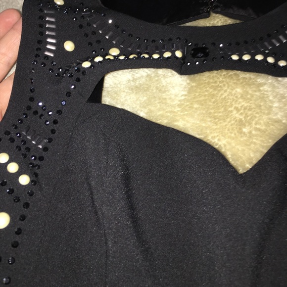 GUESS dress - Picture 3 of 4