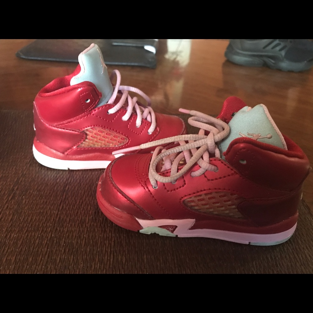Girls shoe