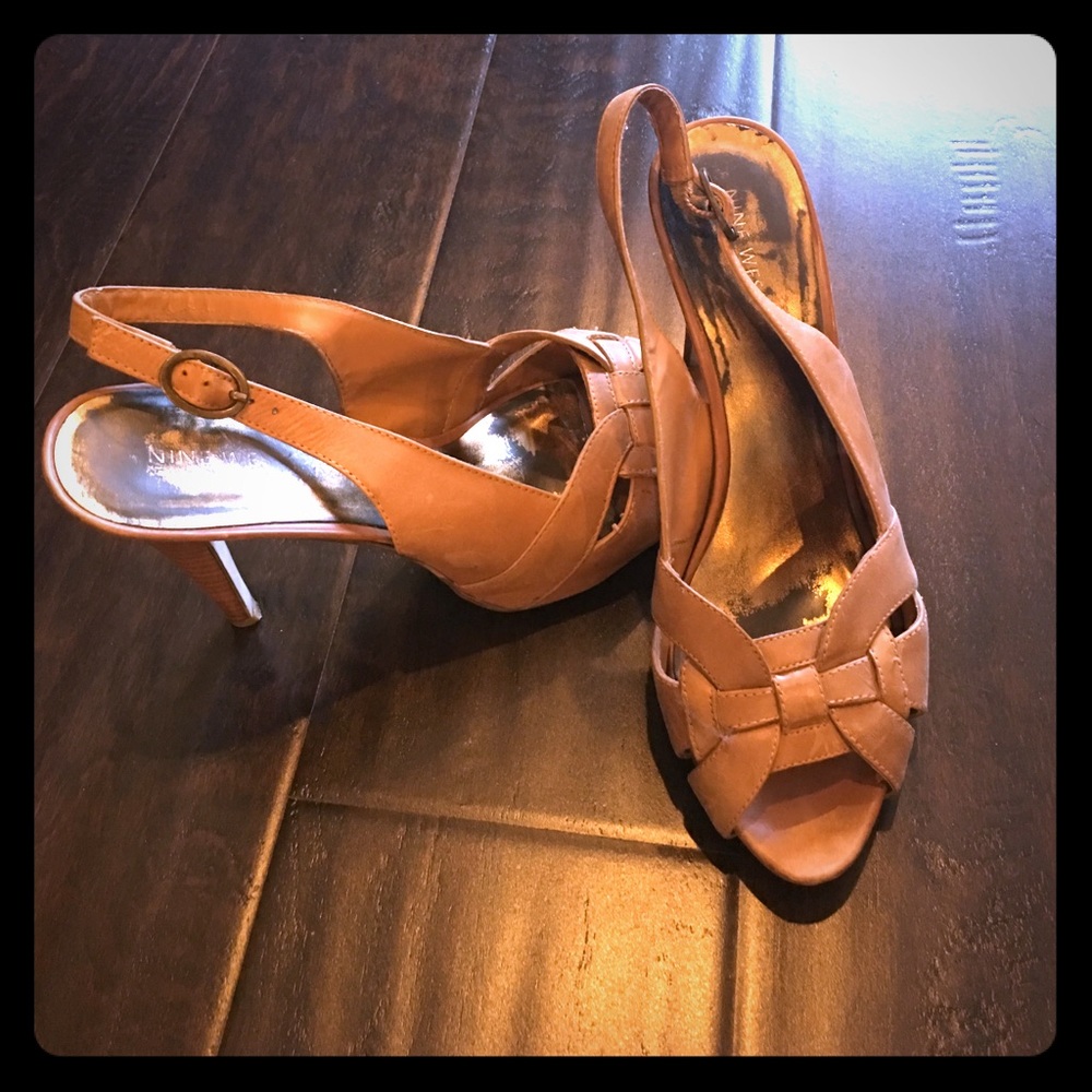 Ultra Comfortable Strappys that Match ALL!