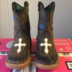 Toddler boots