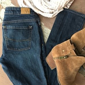 Bullhead Super Skinny Jeans