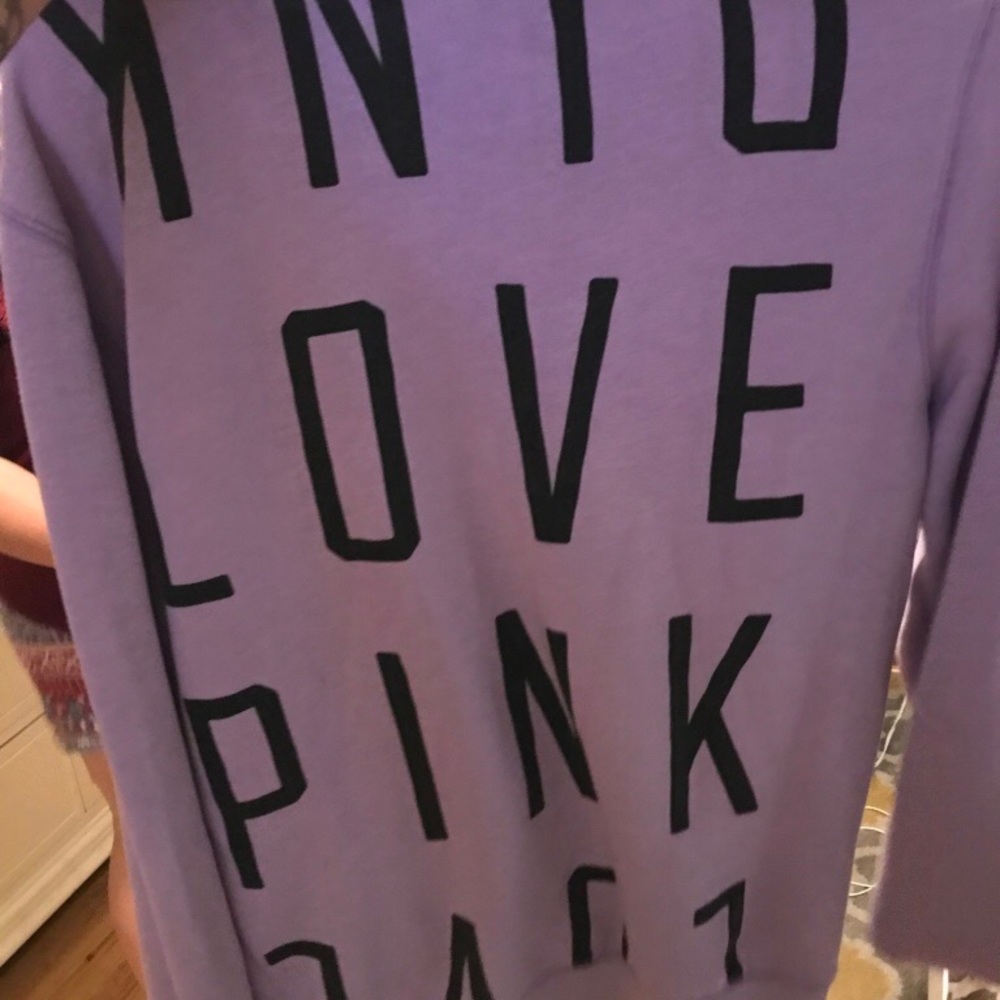 VS PINK