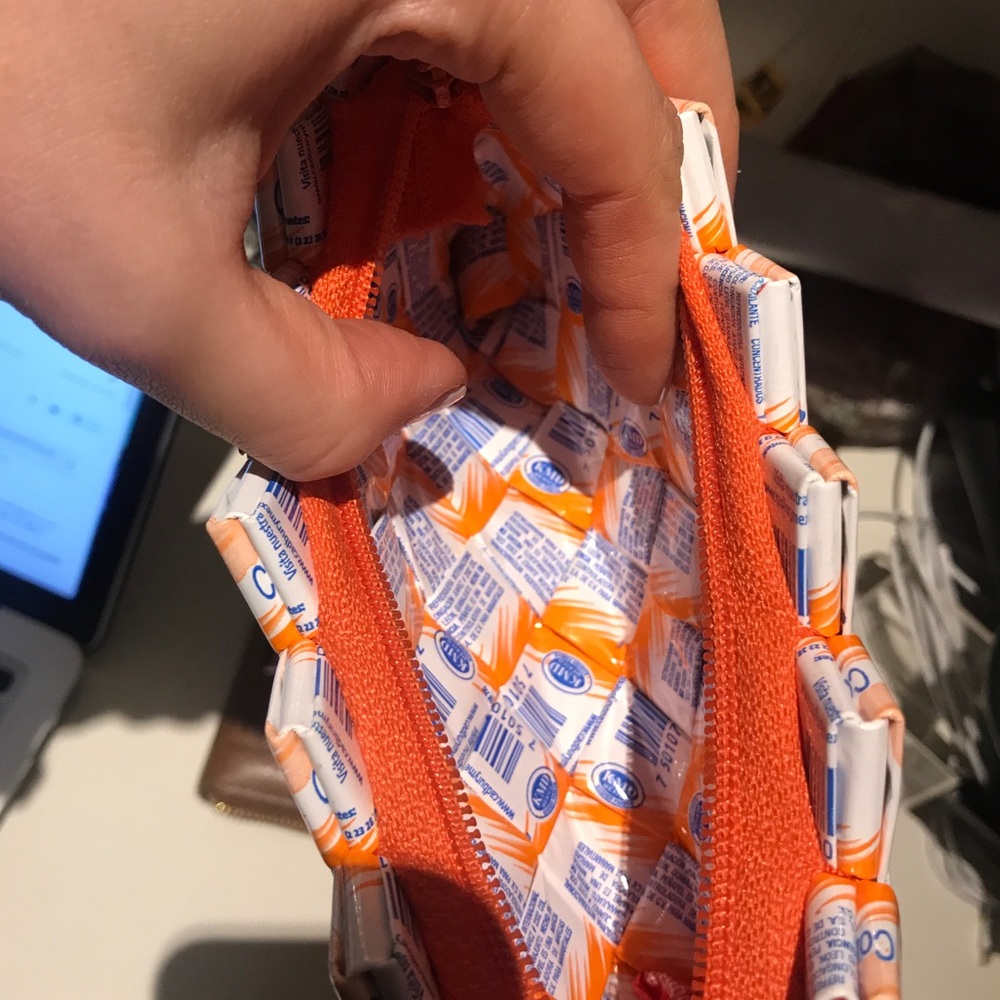 Wrapper Wallet Bag - image 4