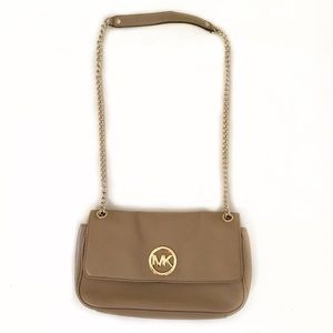 Michael Kors Fulton Small Shoulder Flag Bag