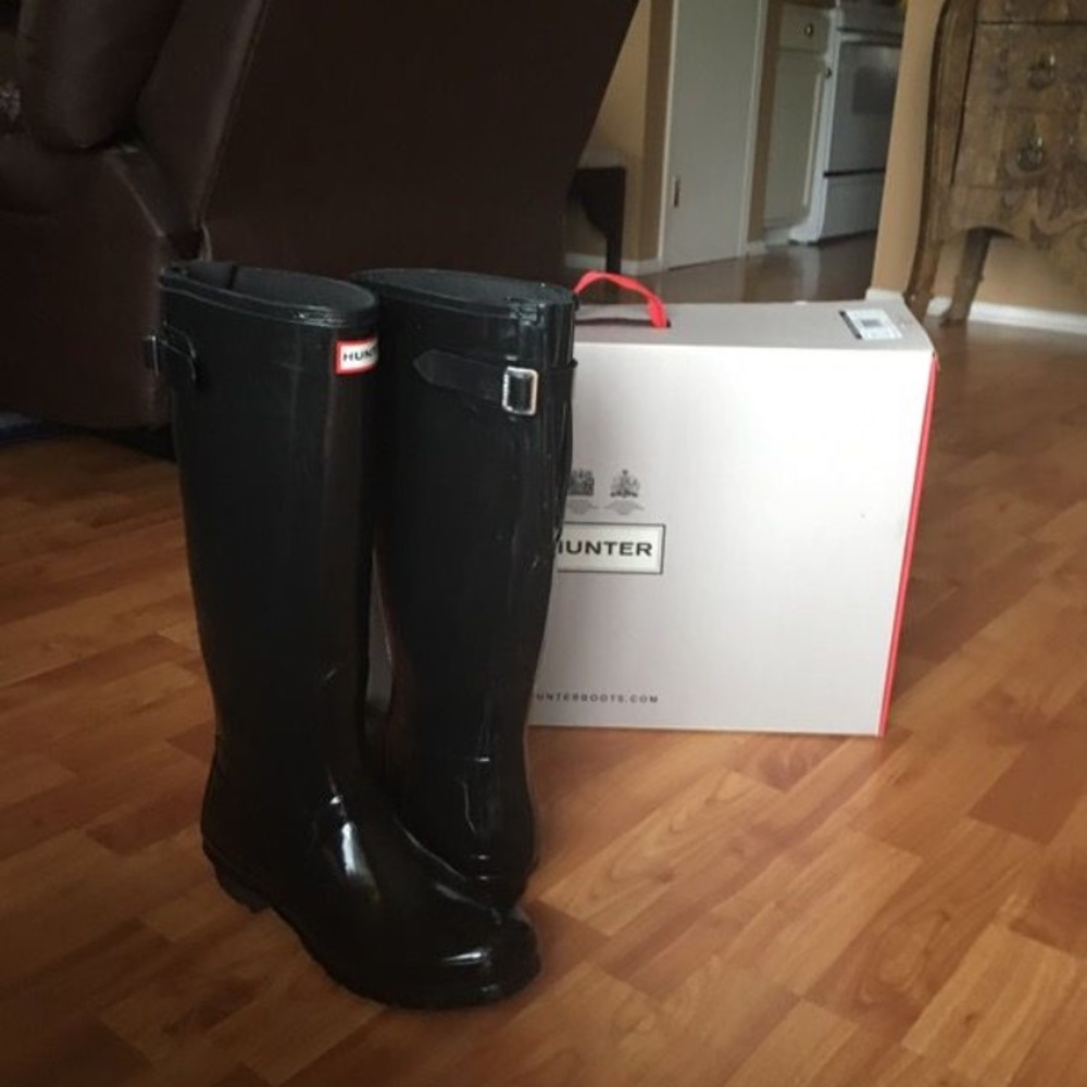 Hunter rain boots size 10
