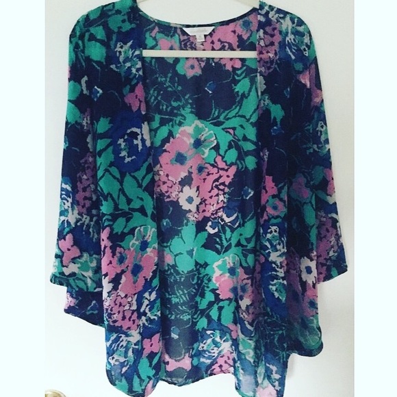 Charming Charlie Kimono - Picture 1 of 1