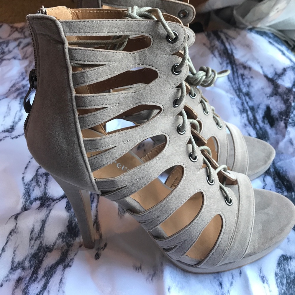 Offers welcome! Lace up Heels - Picture 5 of 5