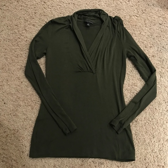 Banana Republic green top - Picture 1 of 2