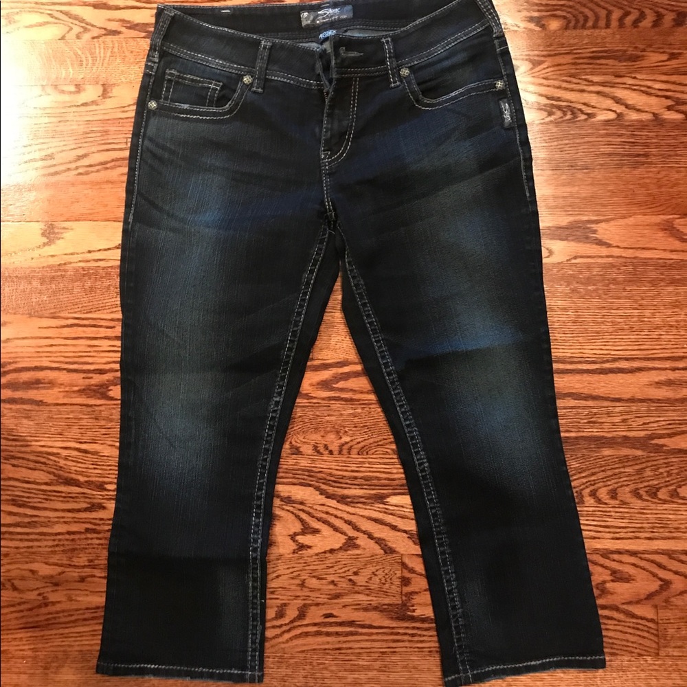 Women's jean capris