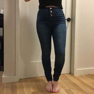 High waisted jeans