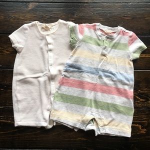 2 Gap Organic Cotton onesies, size 0-3M