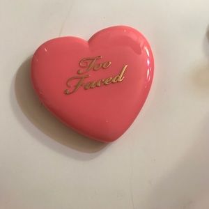 Too faced love hangover blush