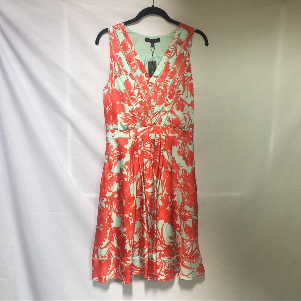 *NWT* Banana Republic Floral Dress