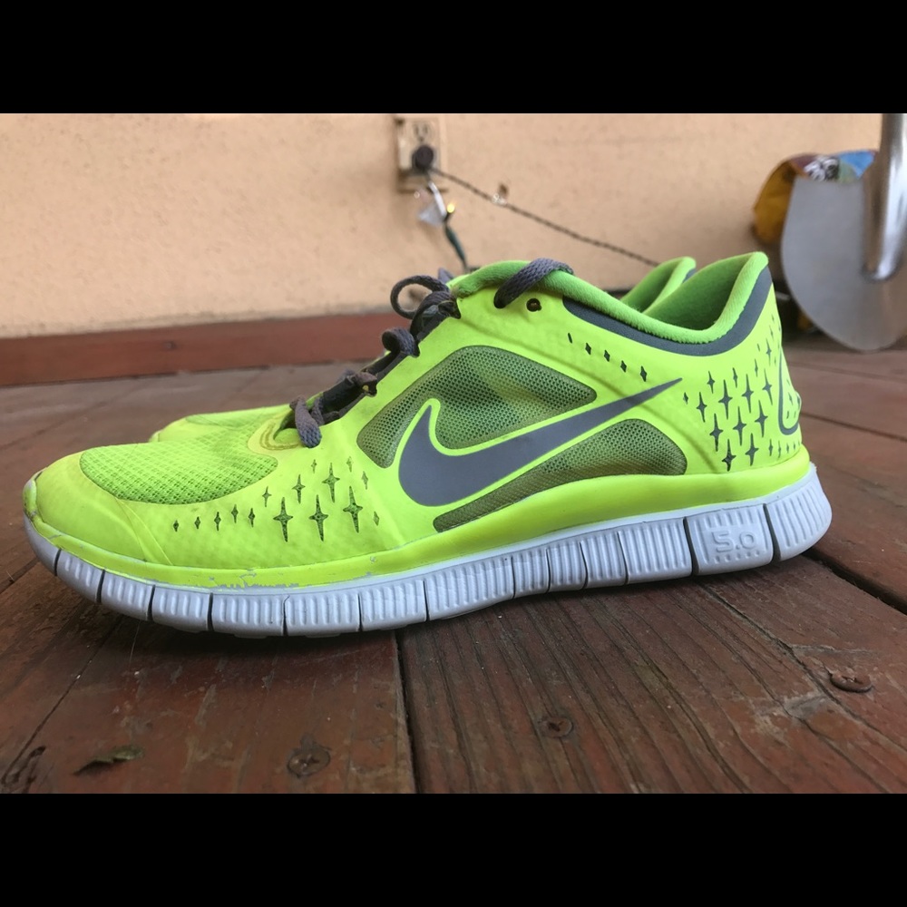 Nike Frees! Women 8.5!