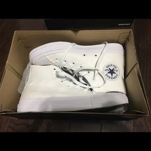 All White Converse Chuck Taylor High Top All Stars