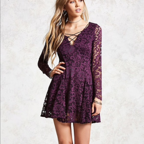 ⭕️3 FOR $30 ⭕️ Lace Dress - Picture 2 of 4