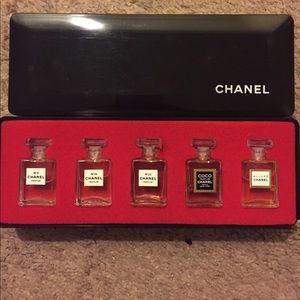 Chanel perfume gift set