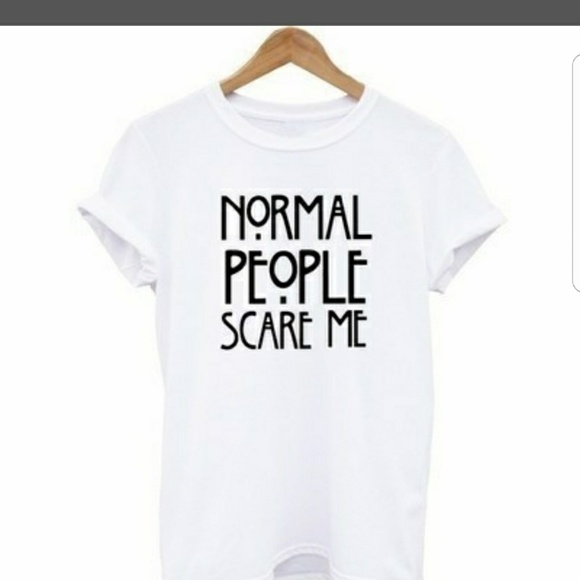 Tops - 🖤 😁LAST PRICE 😁 🖤 LETTER PRINT TEE 🖤