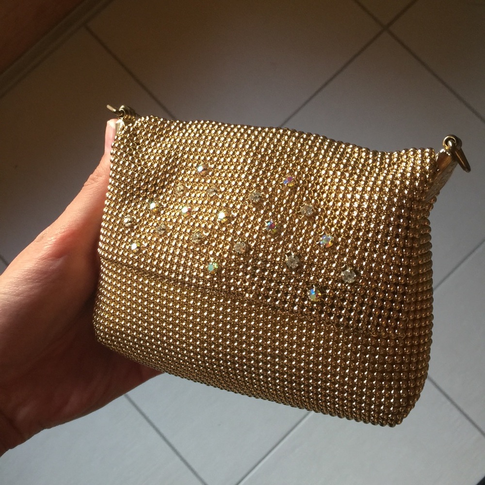 Gold chain small purse with sparkles